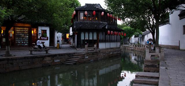 有人知道这位coser小姐姐吗 求告诉下
